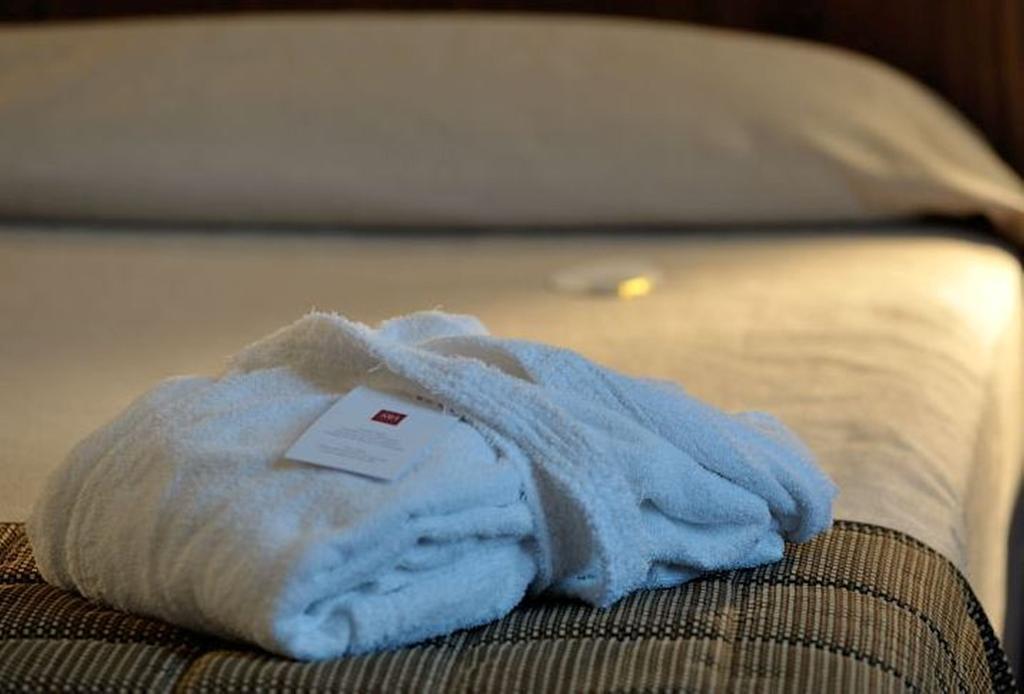 Magri's Hotel Napels Buitenkant foto